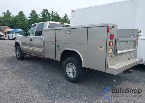 2002 Chevrolet Silverado 2500Hd Ls z USA, uszkodzony, nr VIN 1GCHC29142E259923